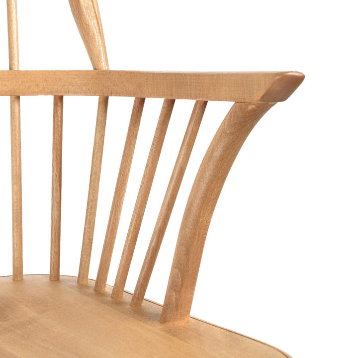 Traditional Windsor Carver Chair